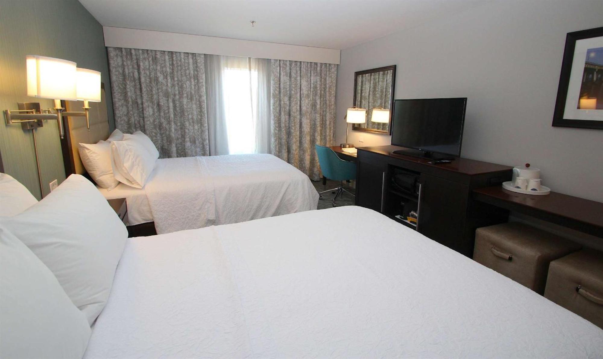 Hampton Inn- Suffolk Extérieur photo