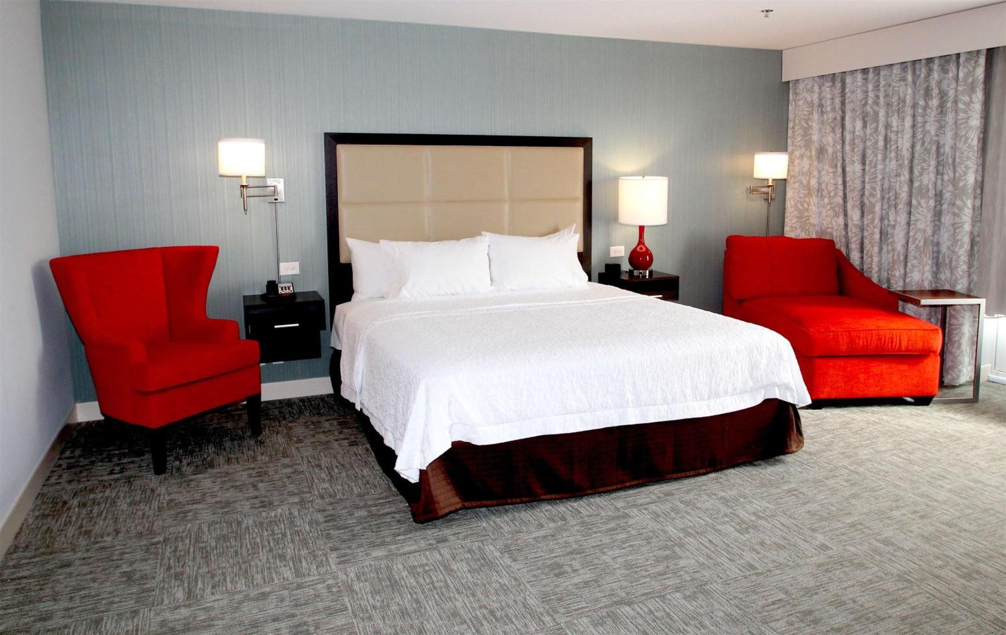 Hampton Inn- Suffolk Extérieur photo